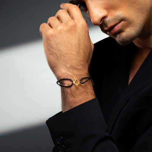 Aura Allure Thread Bracelet