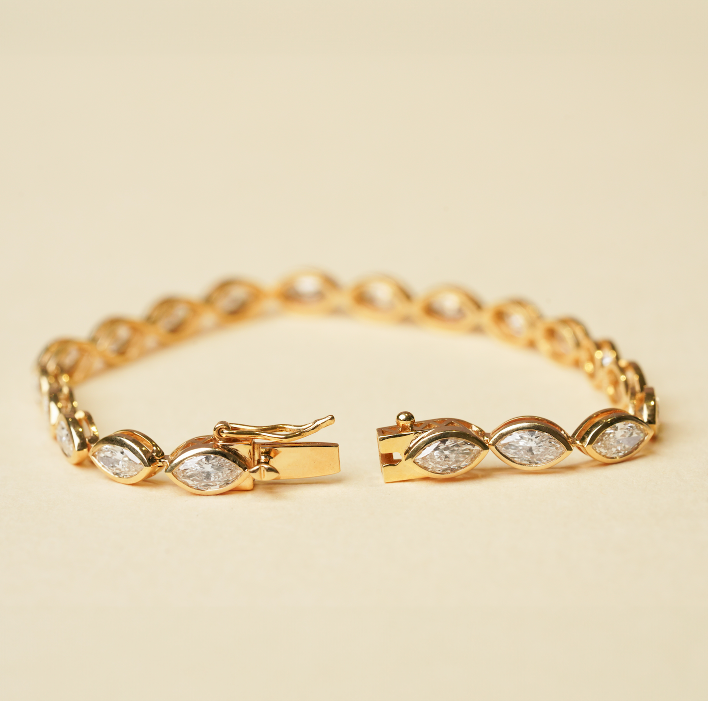 Lab Grown Diamond - Marquise Tennis Bracelet