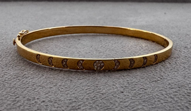 Full closed moon phase bangle.