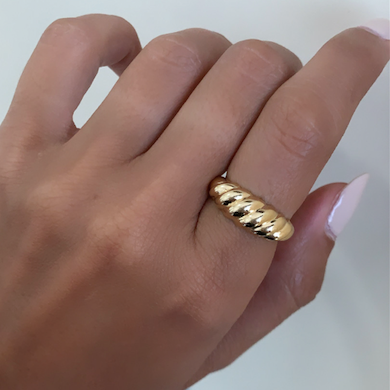 Gold Croissant Ring - Fabula Jewels