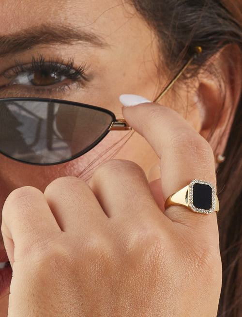 Onyx Diamond Ring - Fabula Jewels Store