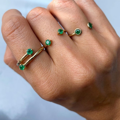 Fabula Jewels Store - Emerald Twist Ring