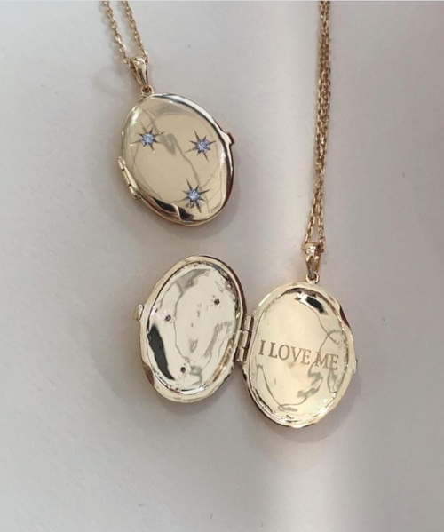 Gold Oval Stars Locket