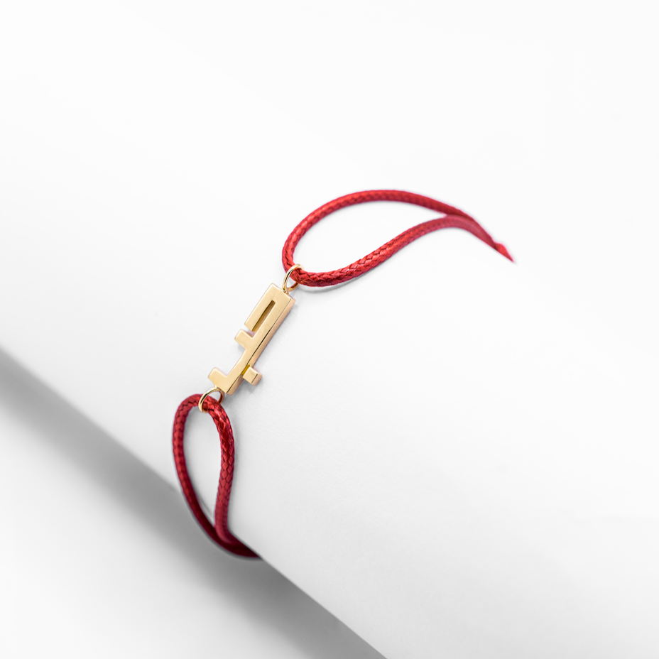 Love Thread Love Thread – 18k Gold Adjustable Bracelet | Binding Hearts with ...