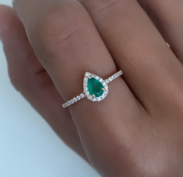 Emerald Pear with Diamonds Ring