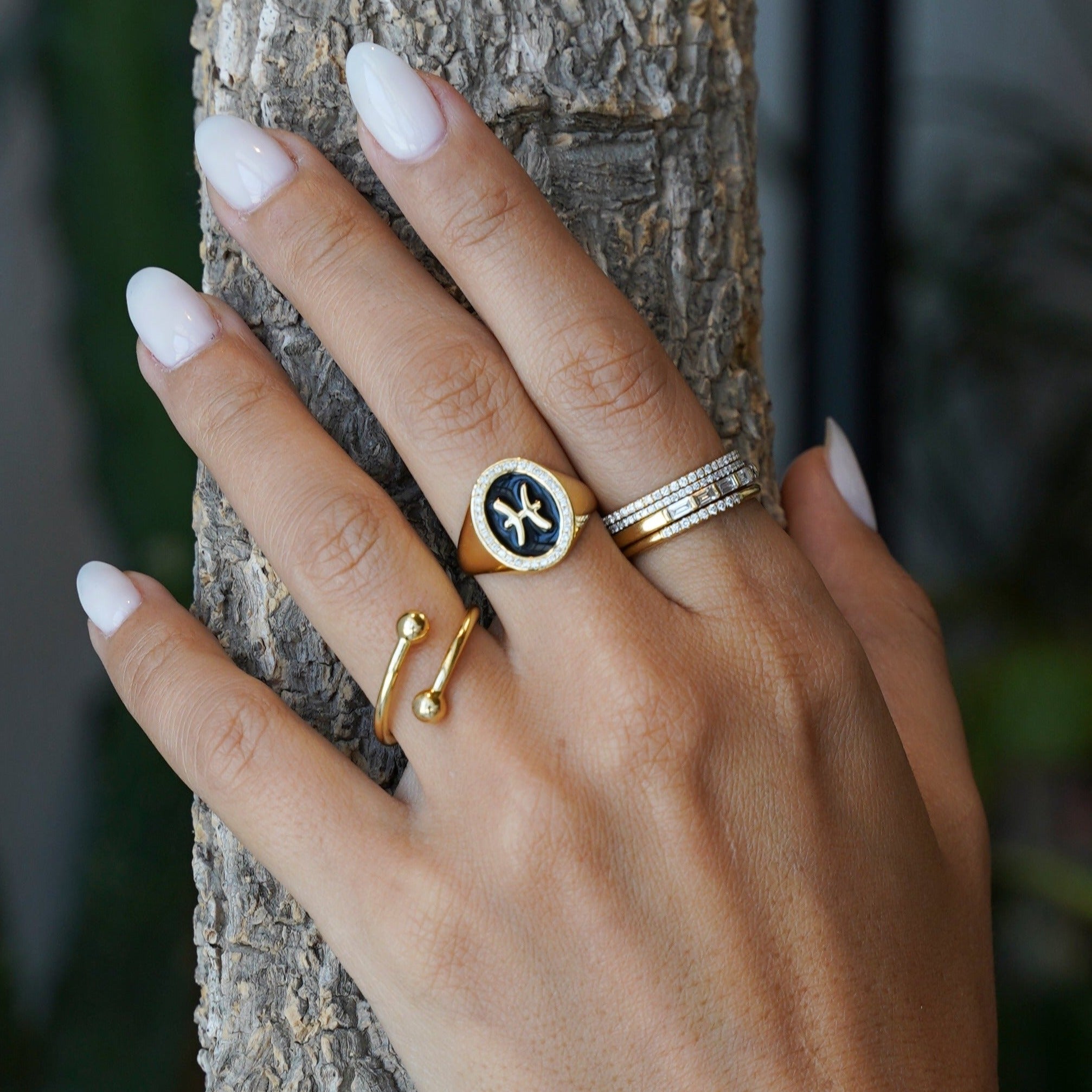 Enamel ring deals