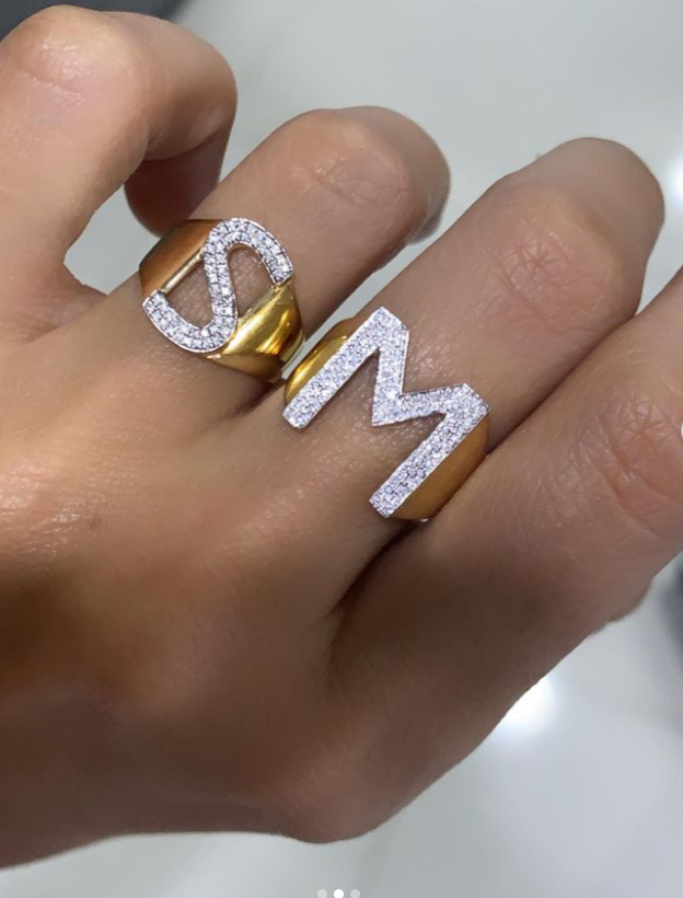 Mia Ring Studded in Diamonds